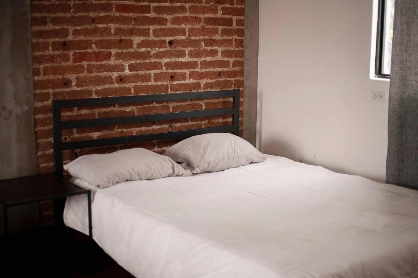 Hotel Coyote Lofts-estacion Federal 2*
