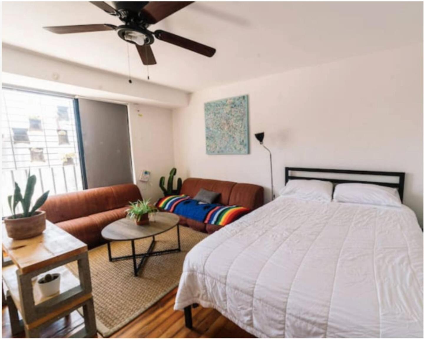 Coyote Lofts-estacion Federal Hotel